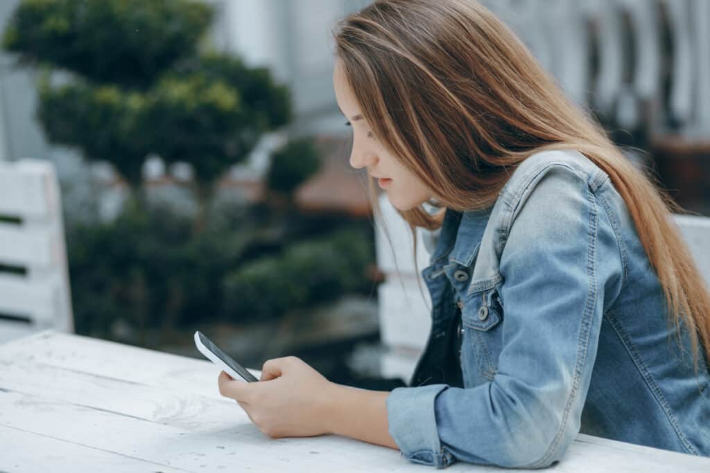 Verificarea anturajului copilului